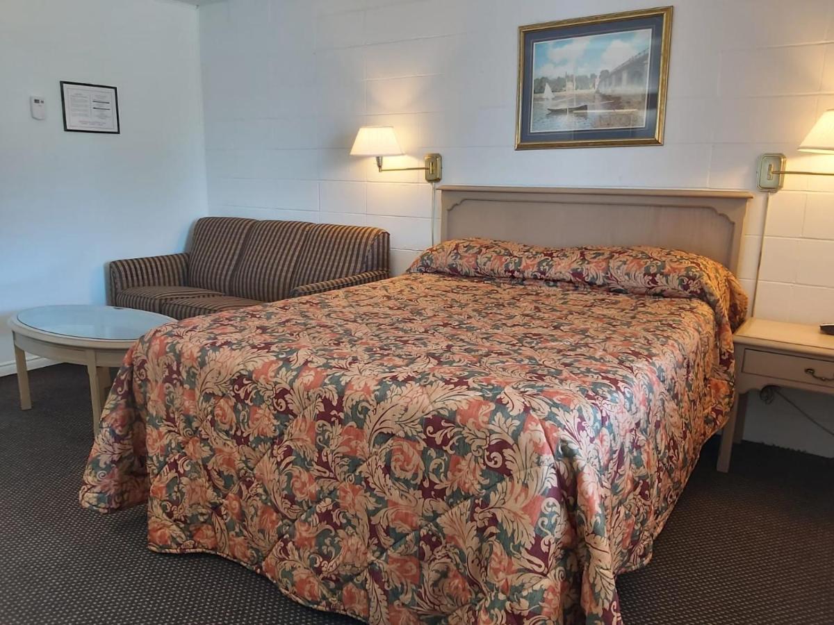 Arnprior Motor Inn Exteriör bild