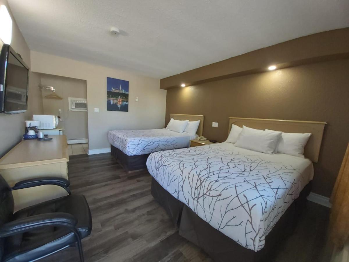 Arnprior Motor Inn Exteriör bild