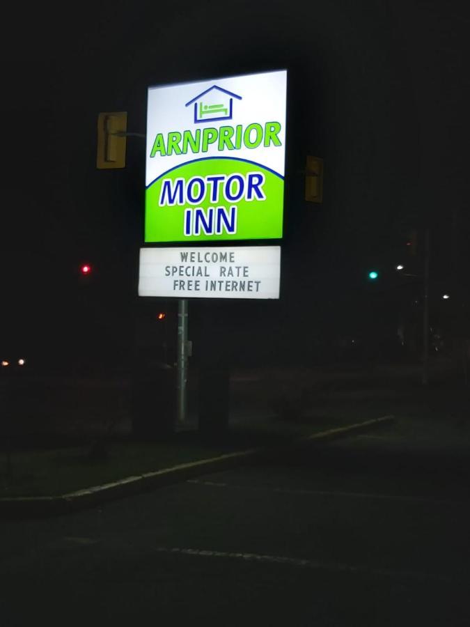 Arnprior Motor Inn Exteriör bild