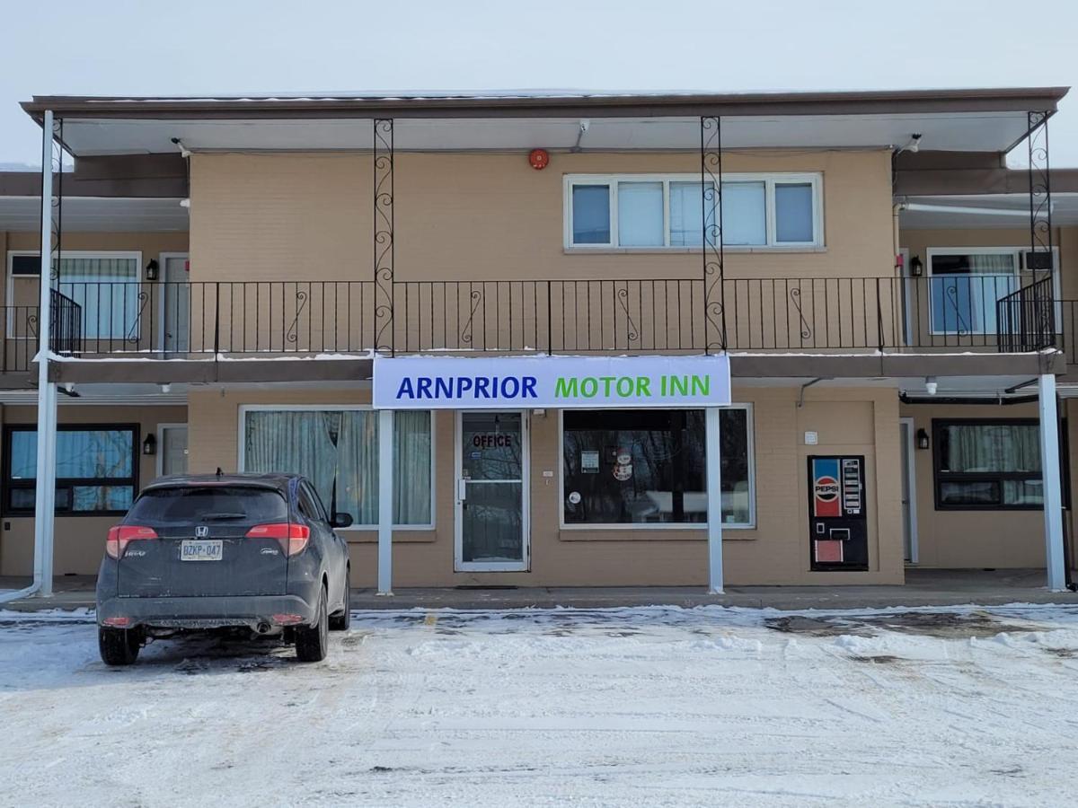 Arnprior Motor Inn Exteriör bild