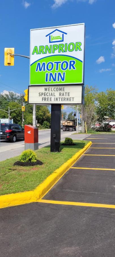Arnprior Motor Inn Exteriör bild